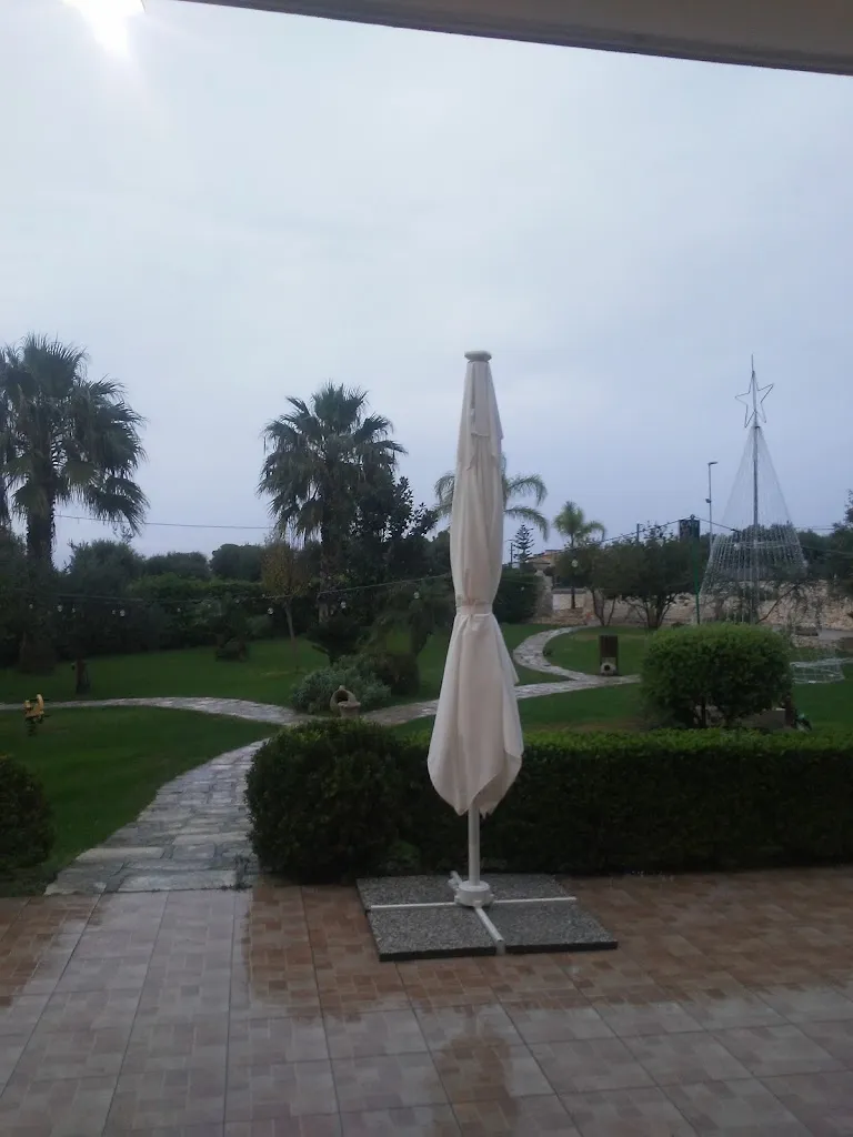 loredana caprino_Maxangy Cafe'_Faggiano_review