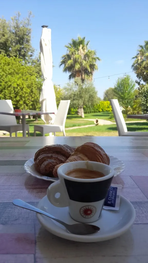 Maxangy Cafe'_Faggiano_slider_image_3