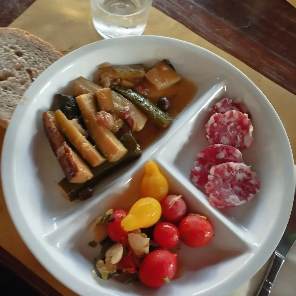 Raffaella_FARM OF THE ROSES_Salussola_review