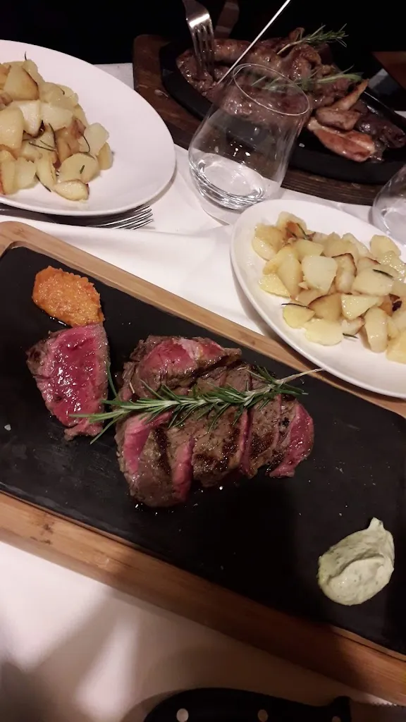 debby sonino_La Griglia di Tano_San Bernardino Verbano_review