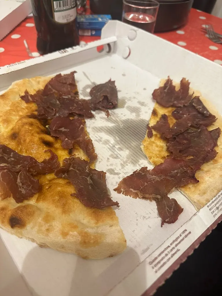 chiara Salvaggio_Pizzeria Ricomincio da Tre_San Carlo Canavese_review