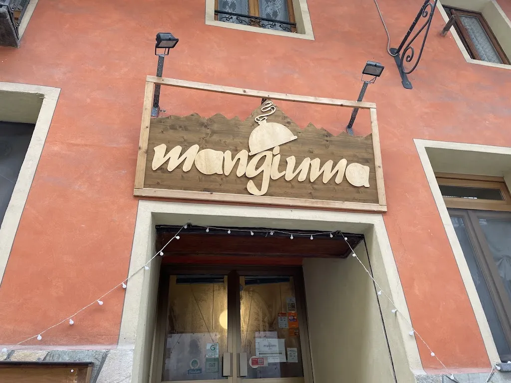 Patrizia Raffa_Mangiuma_Sampeyre_review