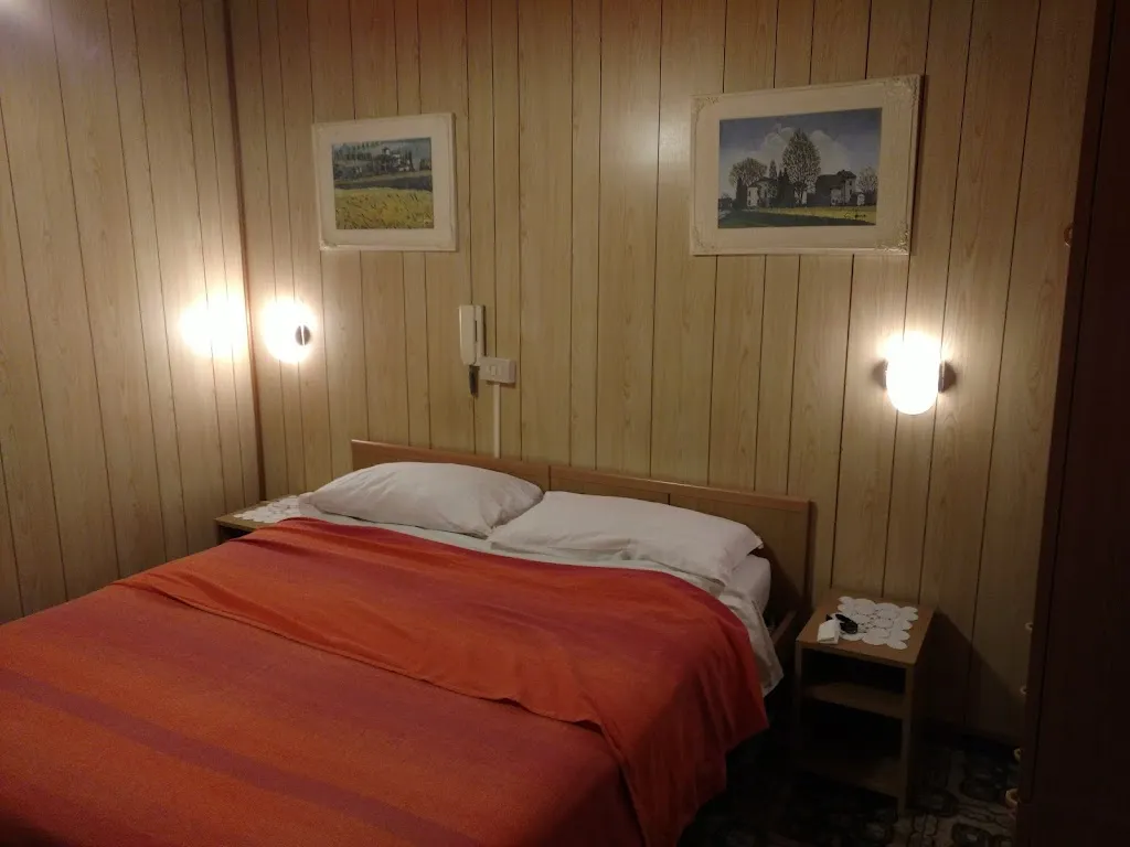 Albergo degli Amici_Sampeyre_slider_image_2