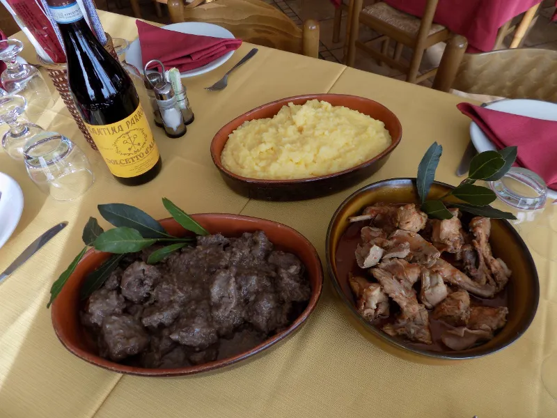 Albergo degli Amici_Sampeyre_slider_image_3