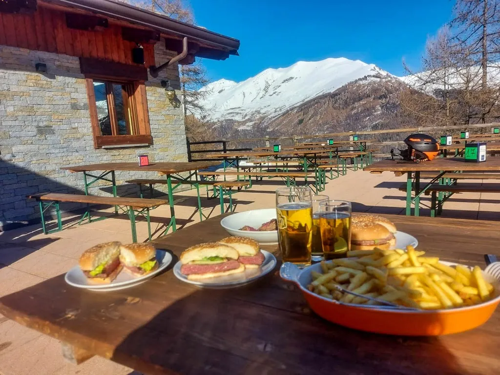 Baita Sant'Anna_Sampeyre_slider_image_3