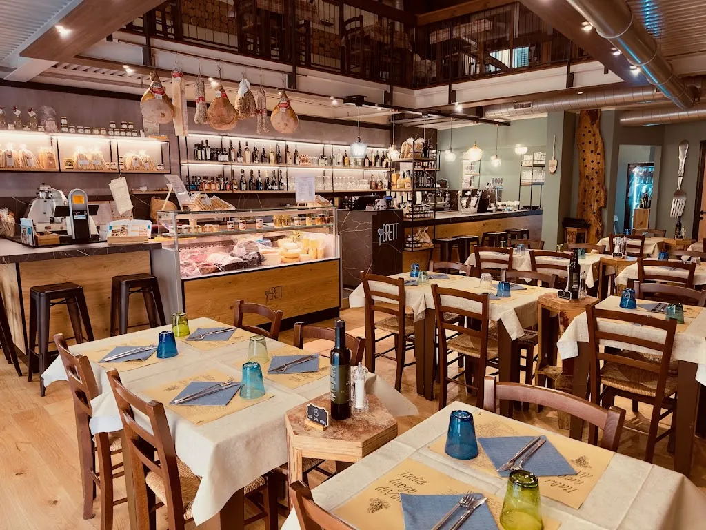 Brett Gastronomia restaurant in Sale