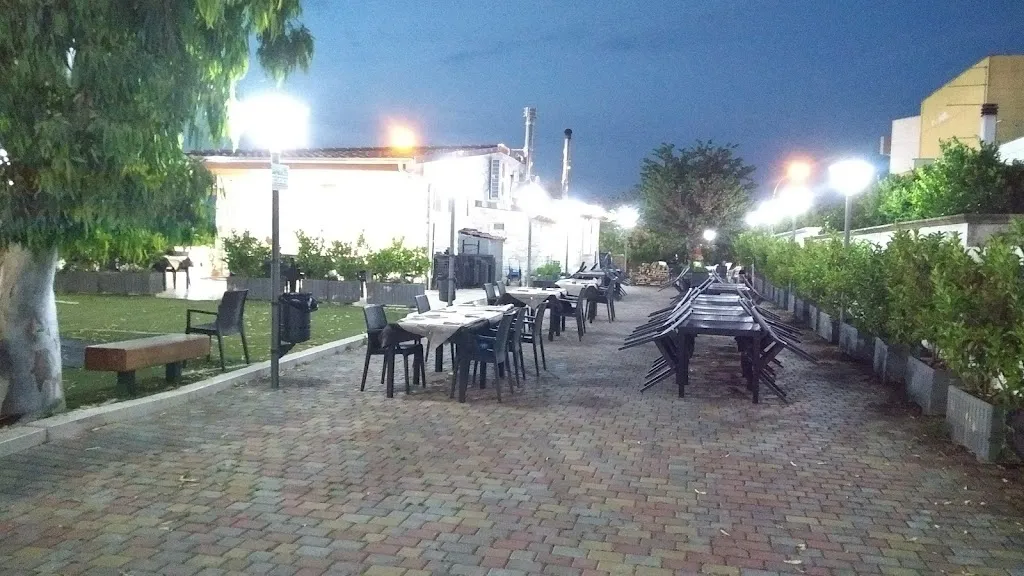 Nolita Lounge Bar restaurant in Fragagnano