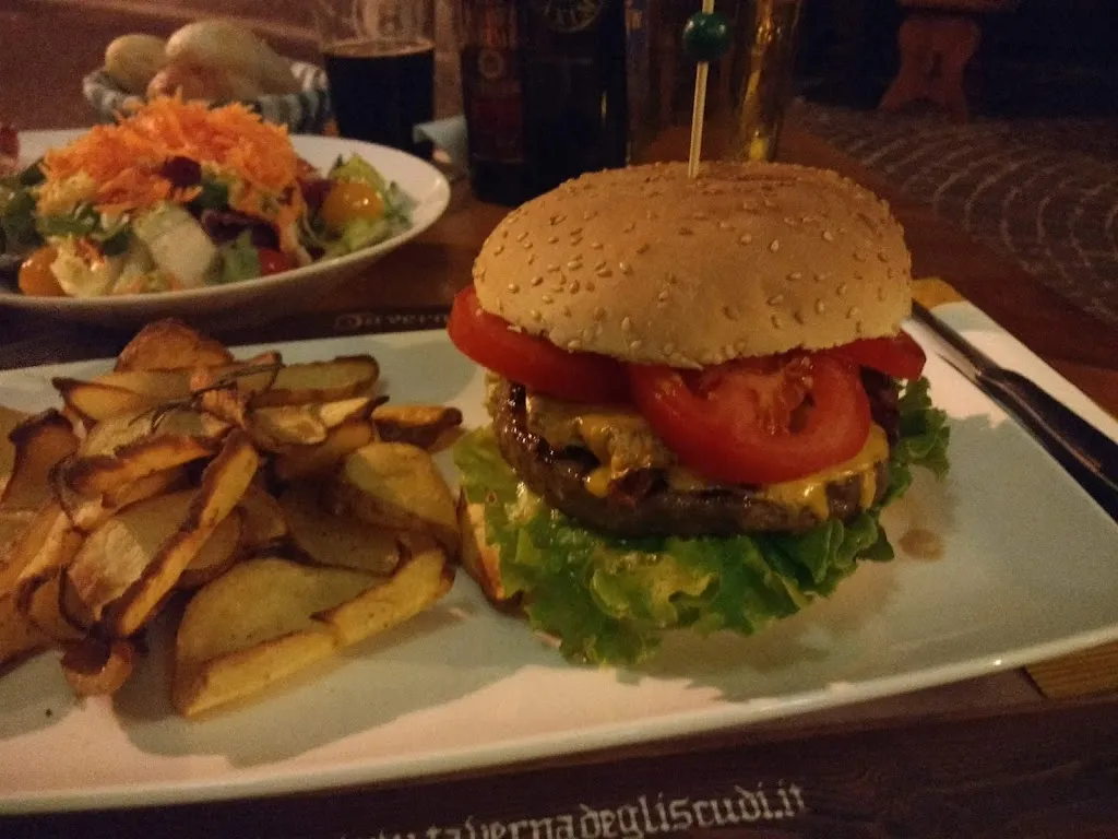 Chris Ross_Steakhouse-Birreria Taverna degli Scudi_Sale_review