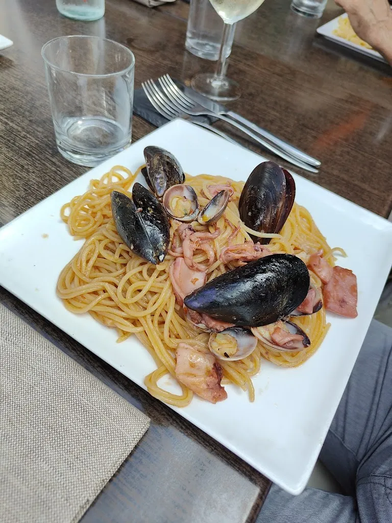 Menu_Vela di Soleville Ristorante Pizzeria & Camere con e senza Vista Lago_Sale_image_9