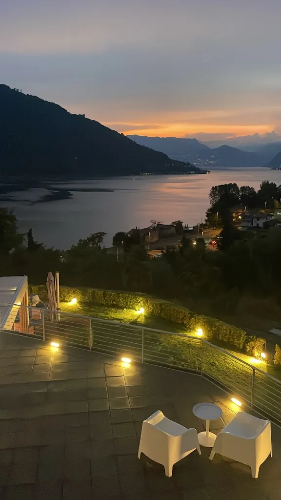 Klaudia Li_Vela di Soleville Ristorante Pizzeria & Camere con e senza Vista Lago_Sale_review