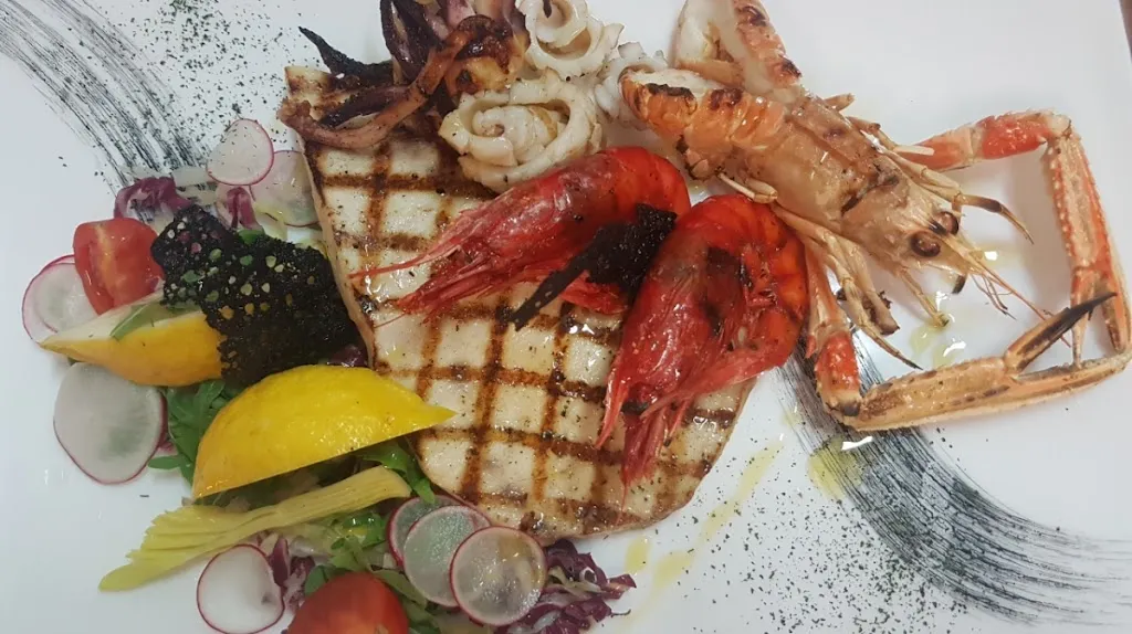 Ristorante Pizzeria Sale Marino_Sale_slider_image_3