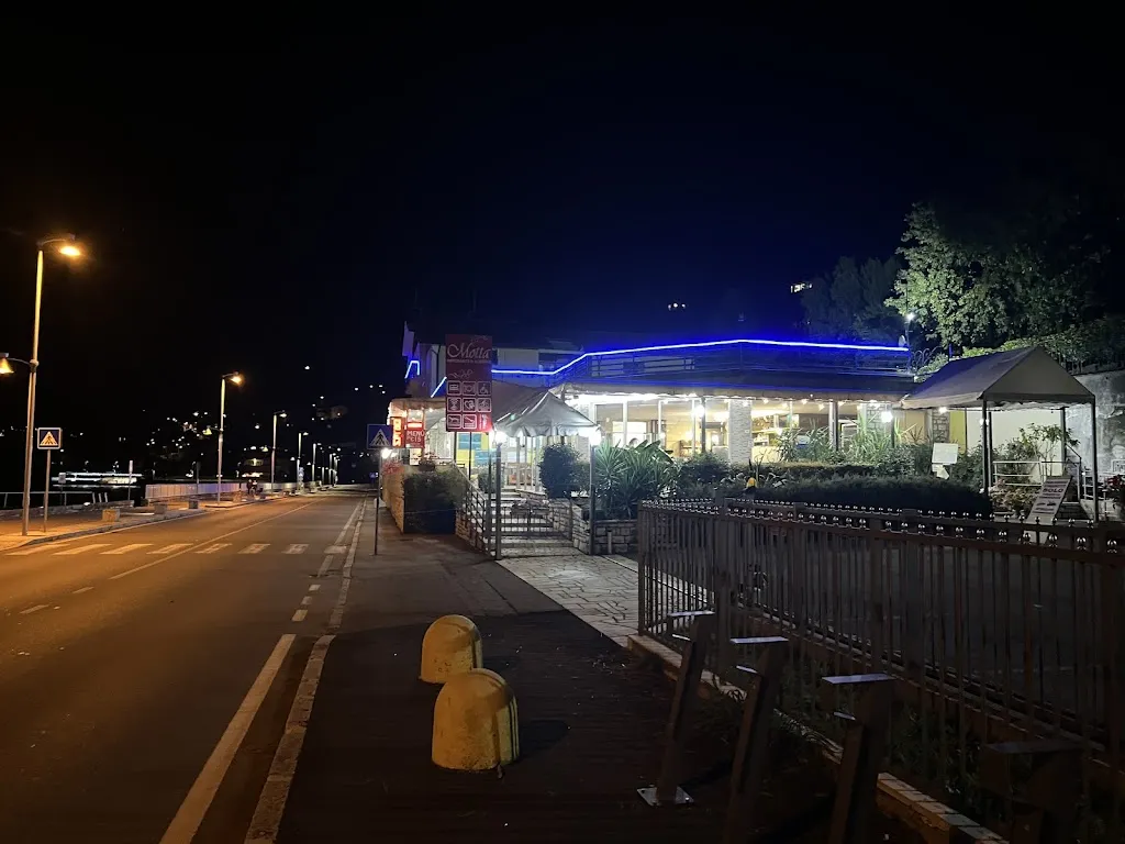 Marianne van der Steen_Ristorante Albergo Motta di Gaibotti Monia_Sale_recensione