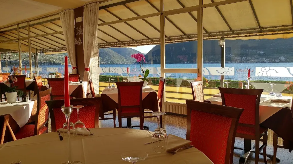 Ristorante Albergo Motta di Gaibotti Monia restaurant in Sale