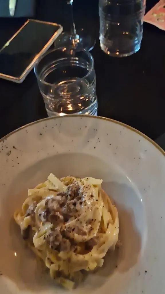 Voglia Trattoria Contemporanea_Sale_slider_image_2