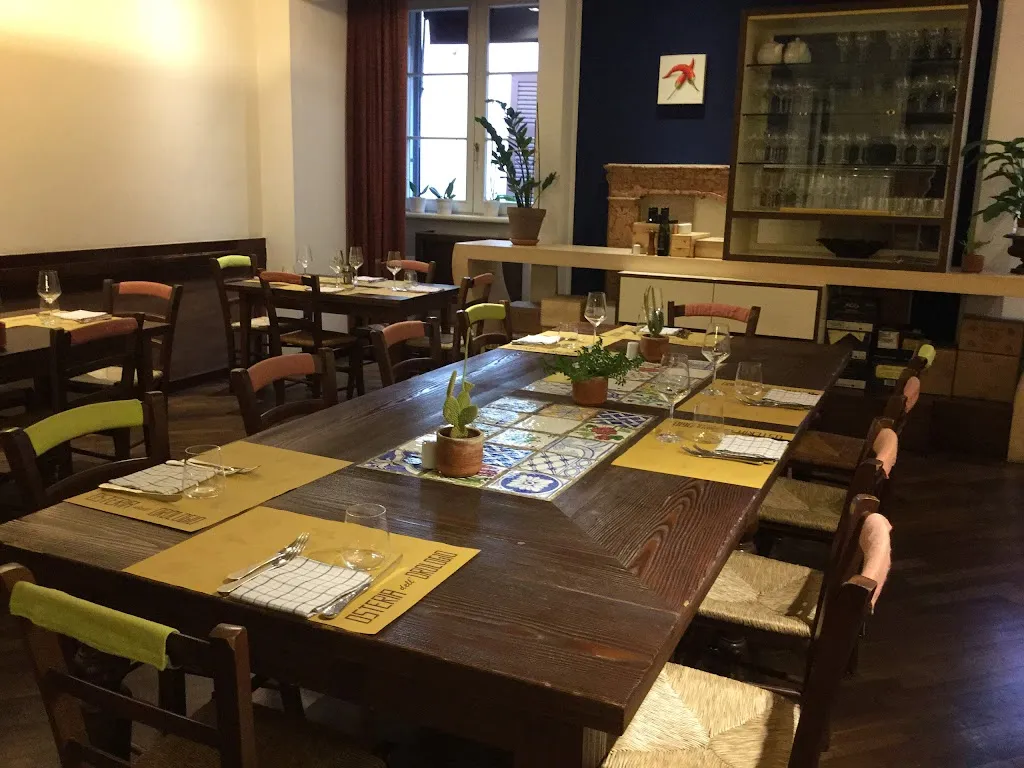 Osteria dell'Orologio restaurant in Sale