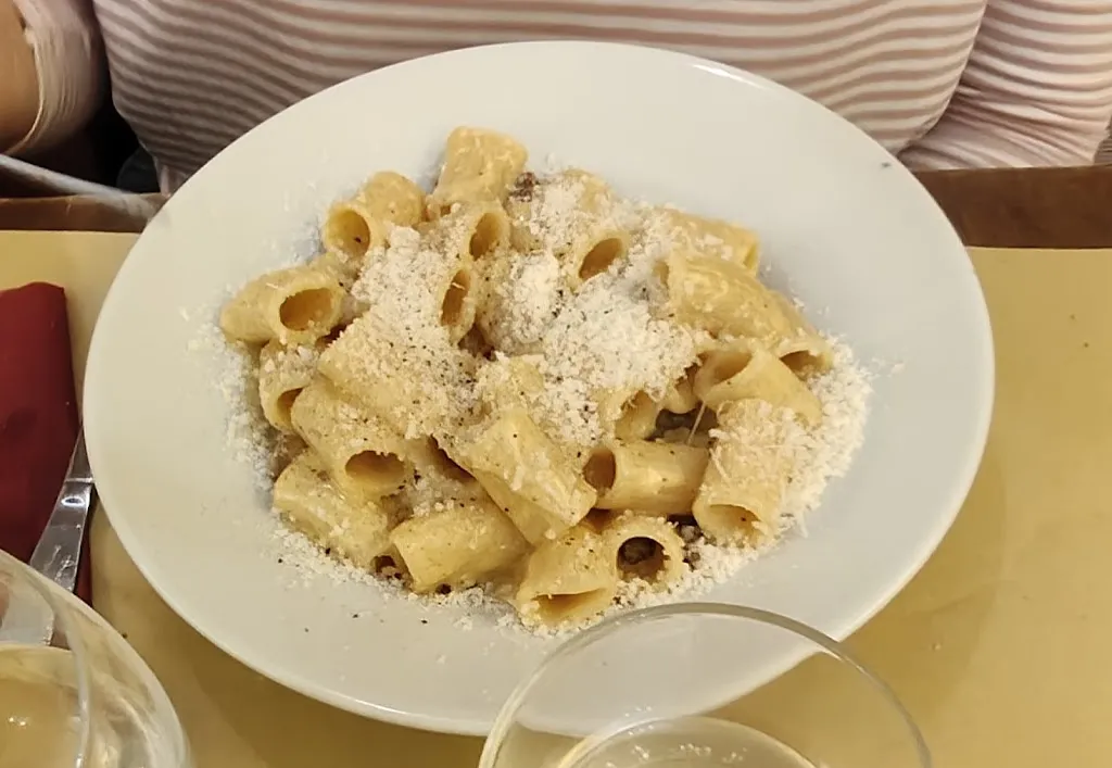 Trattoria Etruria 39_Sale_slider_image_3