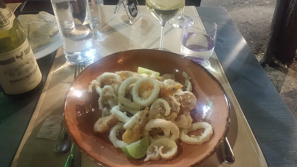 Zach Voris_Cala Luna Ristorante Roma_Sale_review