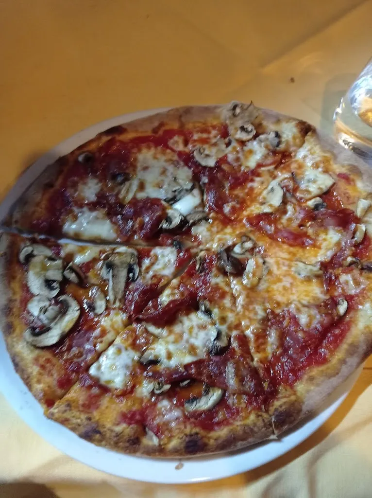 Menu_La Casa Gialla Ristorante Pizzeria_Castel Castagna_immagine_8