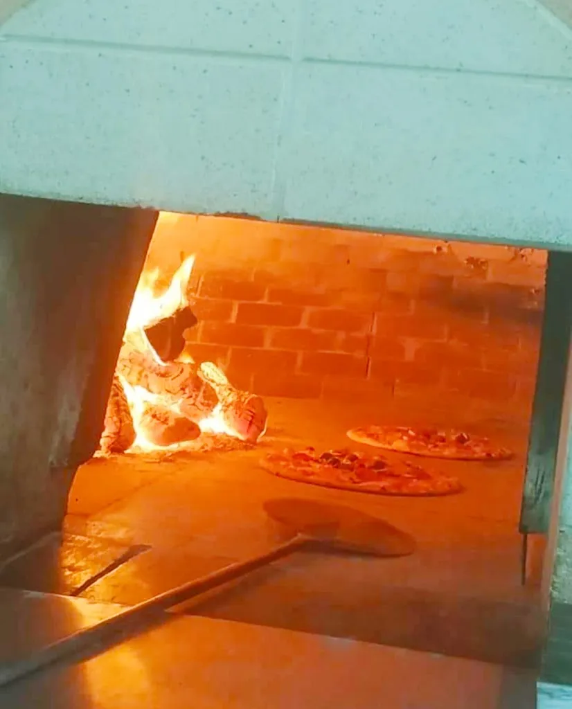 Pizzeria By Antony_Fragagnano_slider_image_3