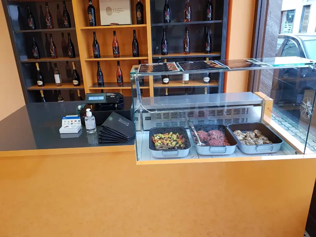 Crazy Horse - Rosticceria, Friggitoria e Pizzeria da asporto_San Gillio_slider_image_1