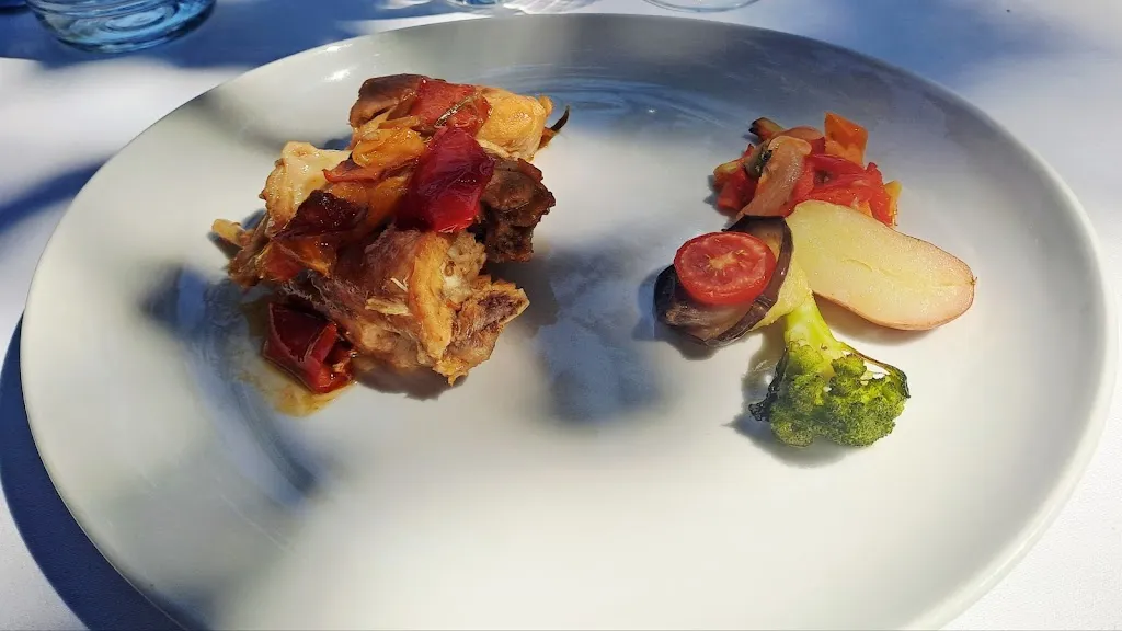 A Testa In Giu .2 Di Marrone Massimo_San Giorgio Scarampi_slider_image_3