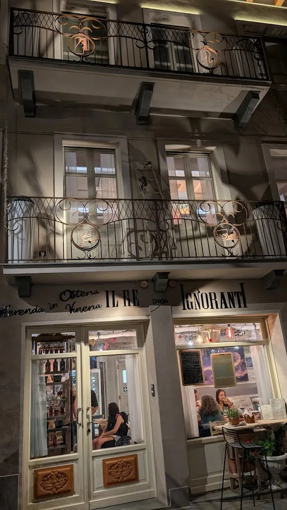 Merenda in Vineria Il Re D'egli Ignoranti_San Damiano d'Asti_slider_image_3