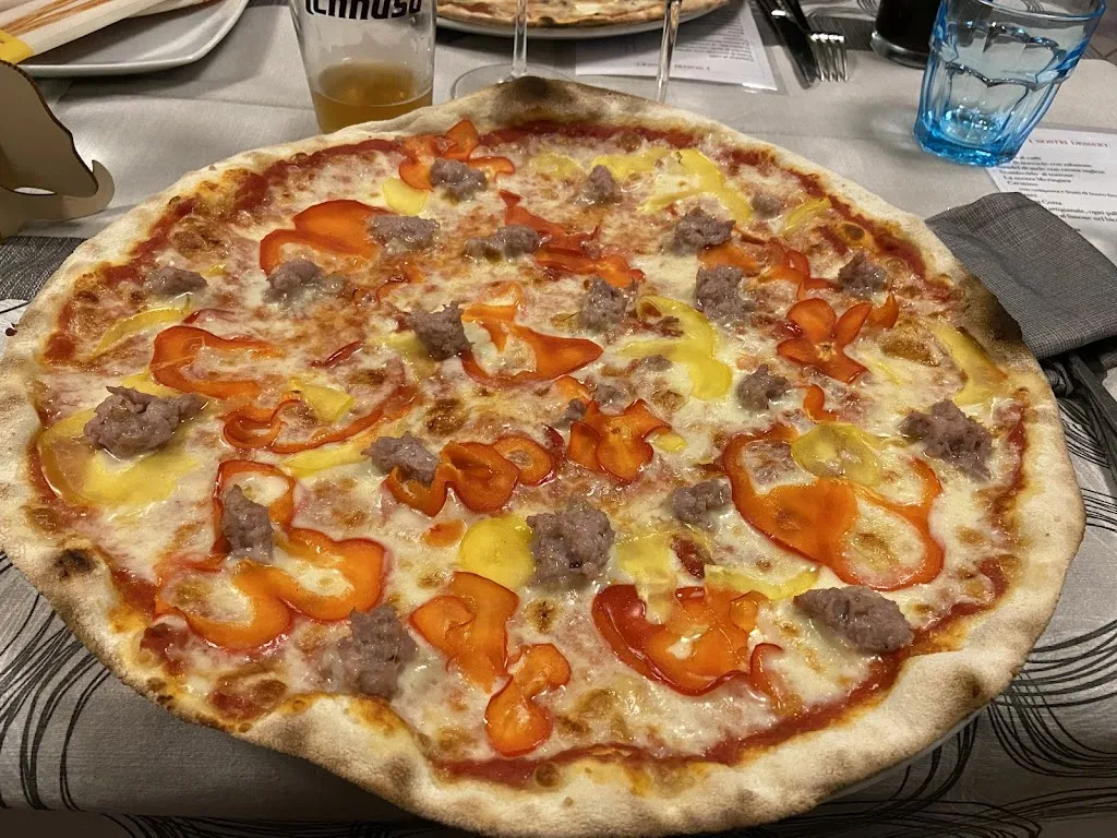 Lionel C_La Rosa Blu Ristorante Pizzeria_San Martino Alfieri_review