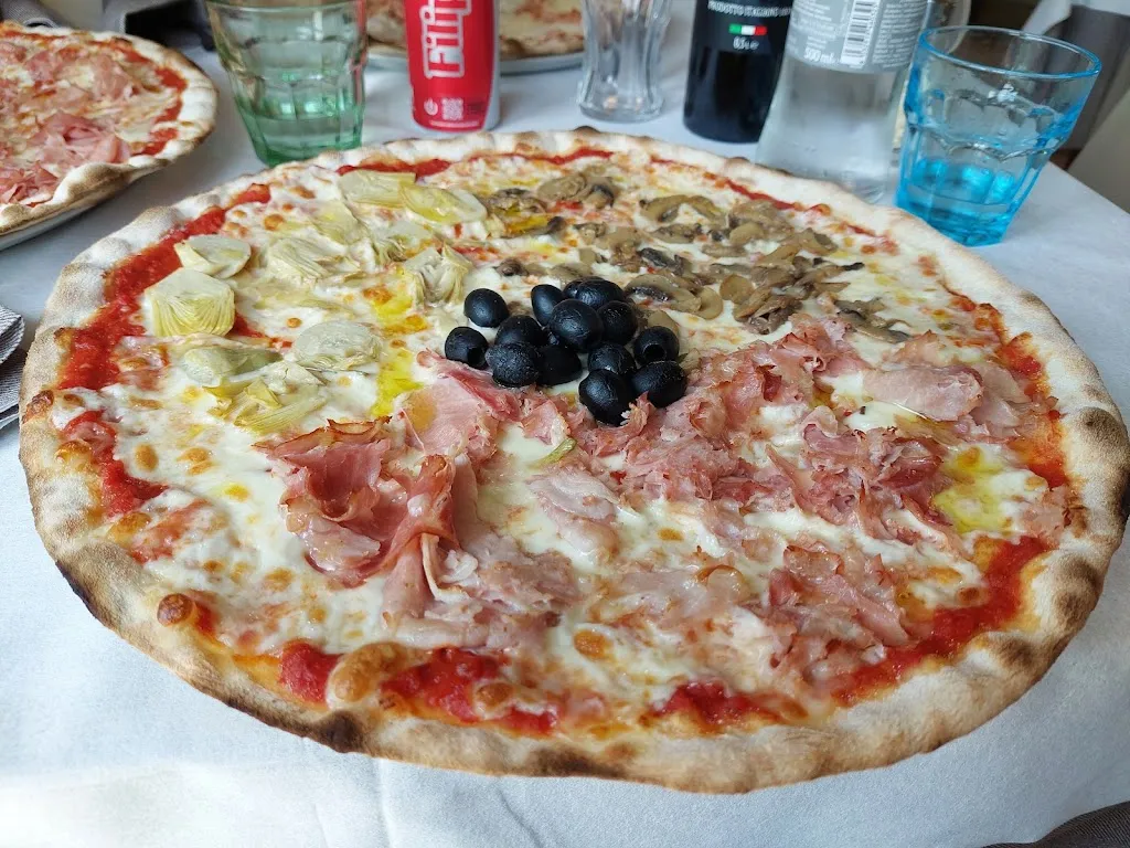 La Rosa Blu Ristorante Pizzeria_San Martino Alfieri_slider_image_3