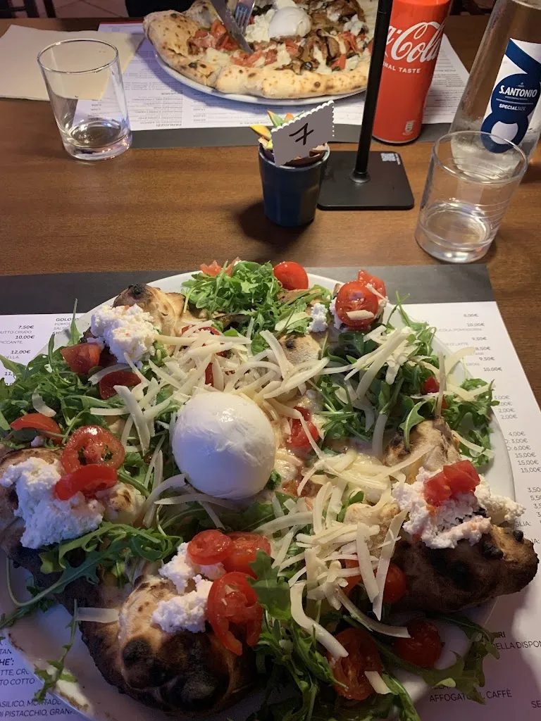 Helena De Meersman_Pizzeria Salvo Davide_San Maurizio D'Opaglio_review