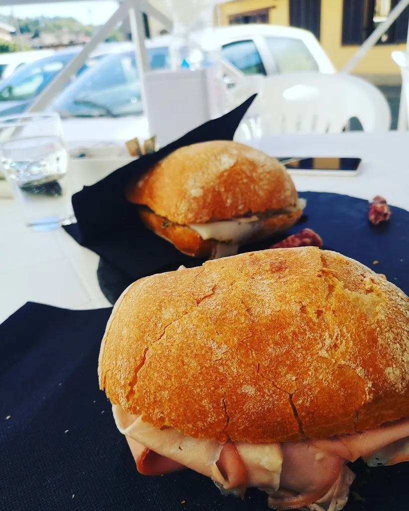 Caroline Peloso_la Panetteria 2.0_San Pietro Val Lemina_review