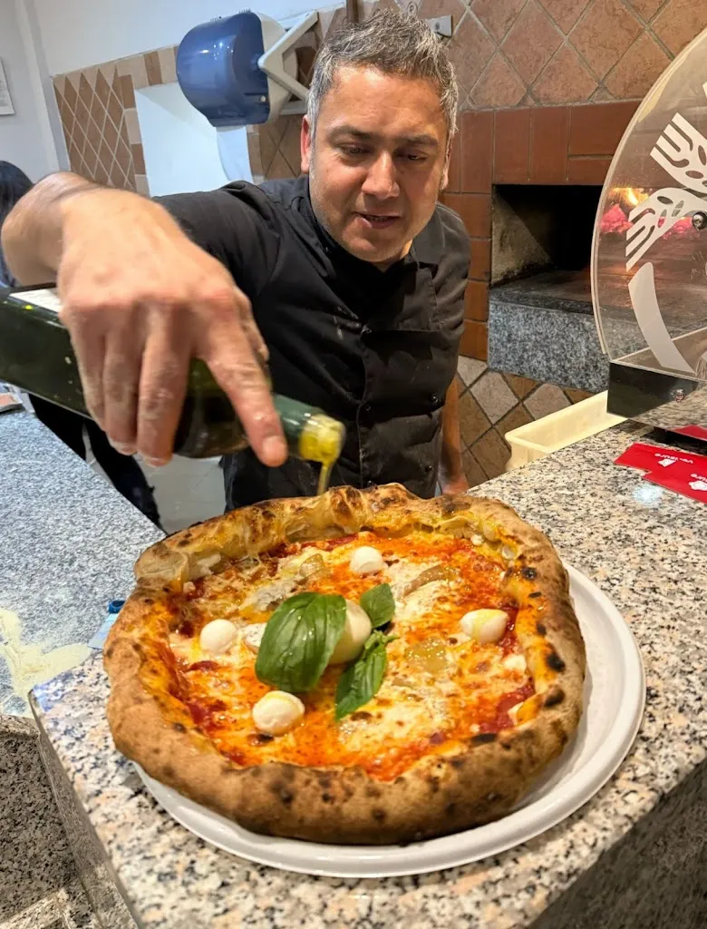 Pizzeria San Pietro Hamburger Mosezzo Novara_San Pietro Mosezzo_slider_image_3