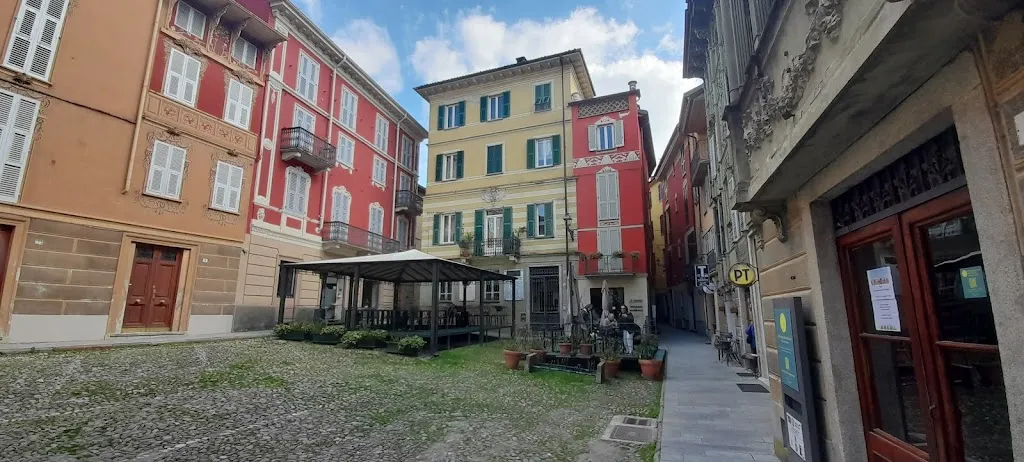 Giacomo Remondina _Bar Statuto da Laura_San Sebastiano Curone_review