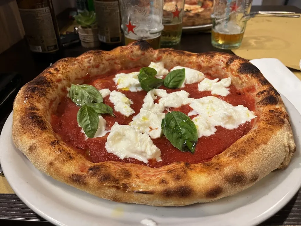 La Bottega della Pizza_San Sebastiano da Po_slider_image_3