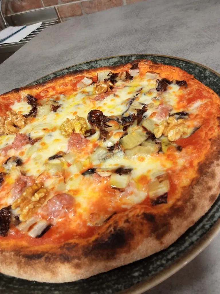 Pizzeria ClickCaffè_Sandigliano_slider_image_3