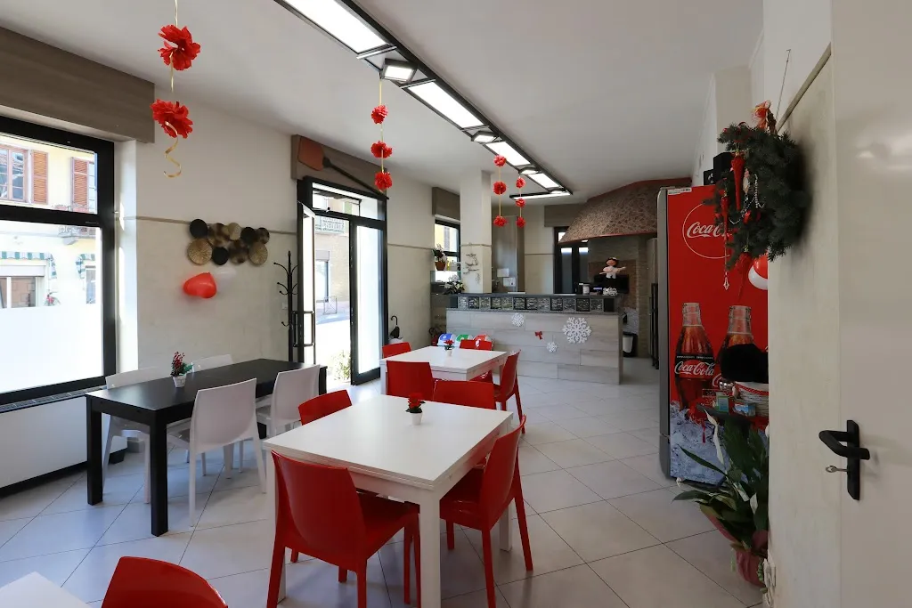 C'È PIZZA PER TE restaurant in Sandigliano