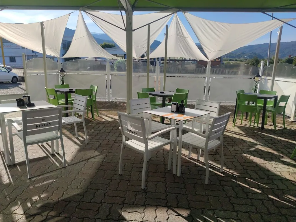 FERMATA 89 Risto-caffé_San Secondo di Pinerolo_slider_image_2