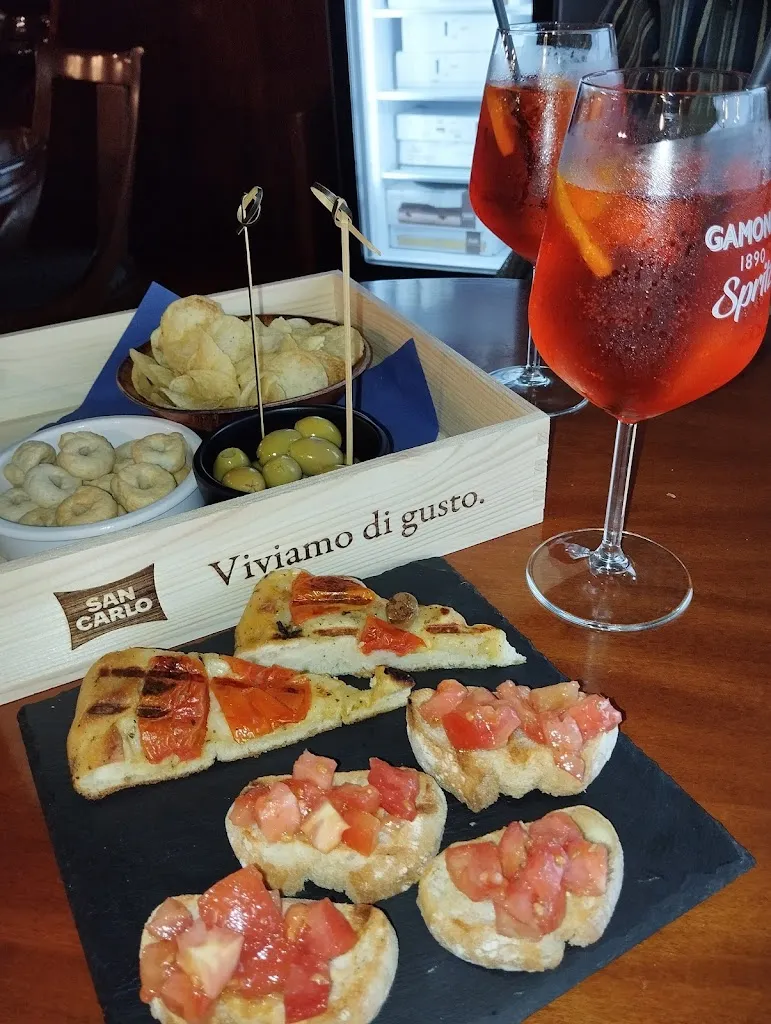 FERMATA 89 Risto-caffé_San Secondo di Pinerolo_slider_image_3