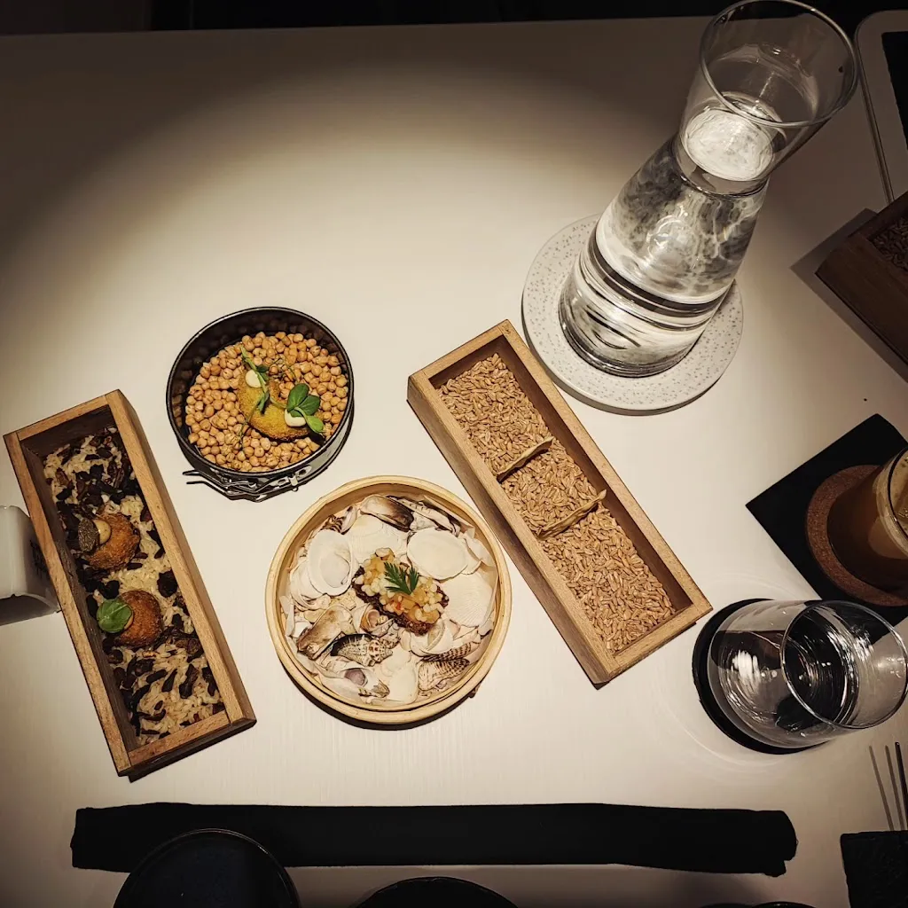 Eva Lison_Pentole e Provette_Fasano_recensione