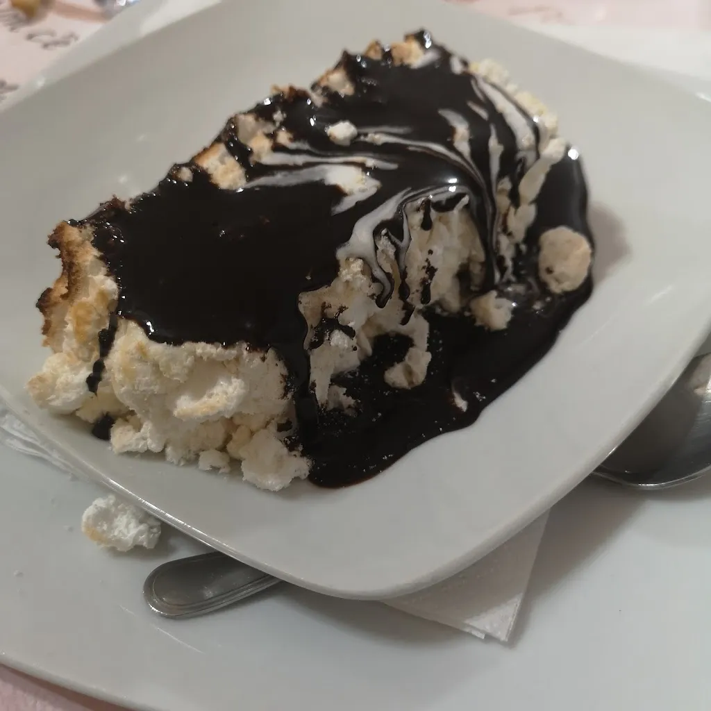 Maya Lipovac_Pizzeria Ristorante La Contea_Sant'Agata Fossili_avis