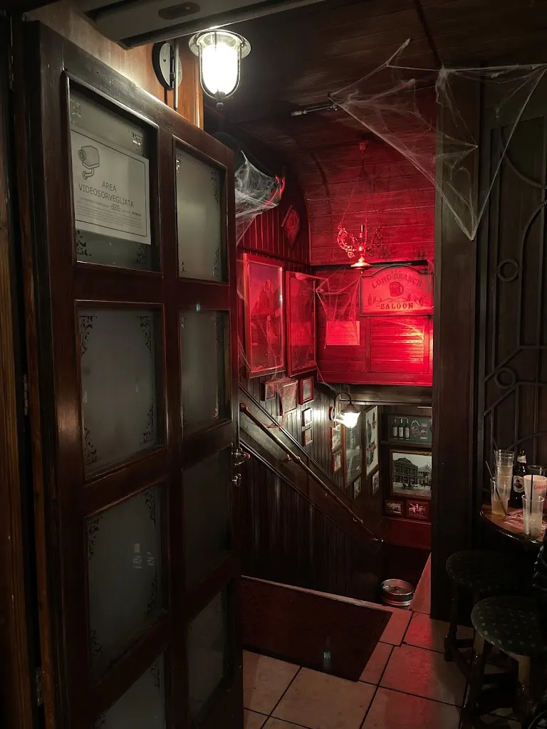 William Liani_Old Station_Santa Maria Maggiore_review