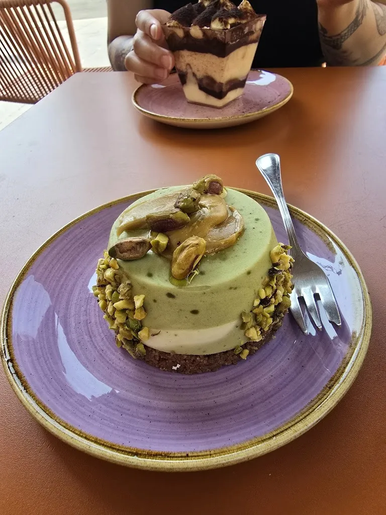 Alexandra Pertea_Antico Caffe Santamaria_Santa Maria Maggiore_review