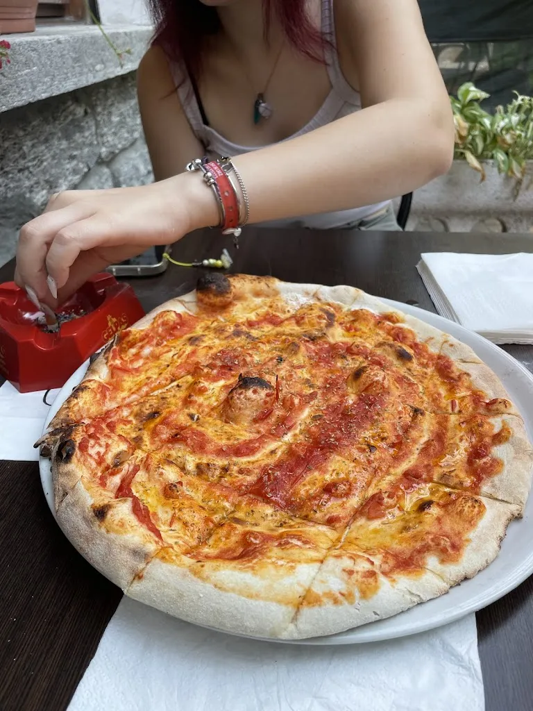 Alessandra Saccato_Il Capanno dei Pini_Santa Maria Maggiore_recensione