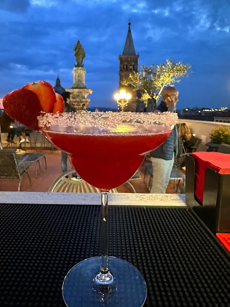 La Terrazza dei Papi Rooftop Restaurant_Santa Maria Maggiore_slider_image_3