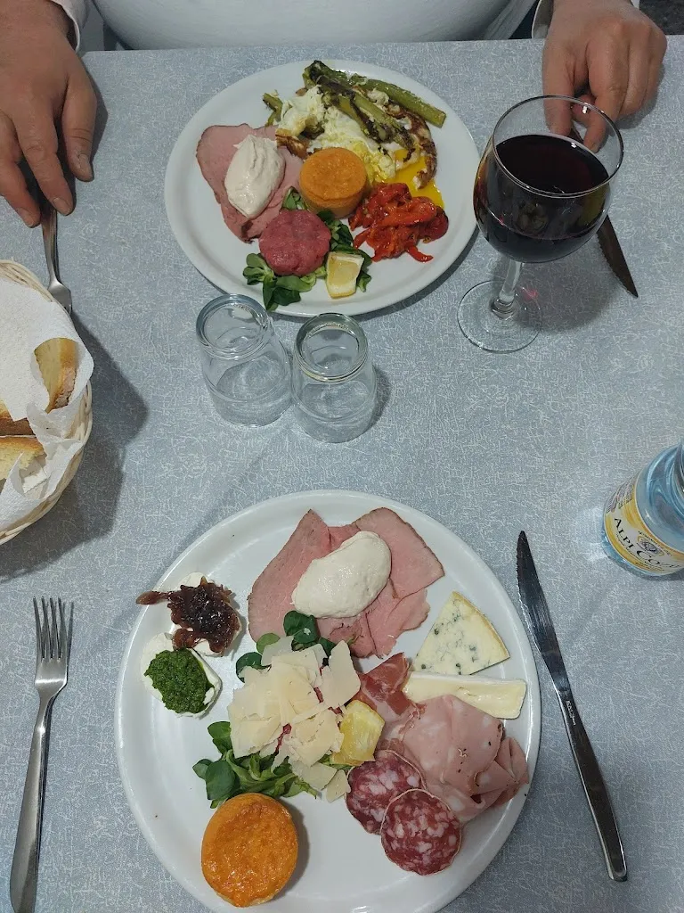 Luisa Ferrigno_Trattoria Del Centro 2018_Savonera_review