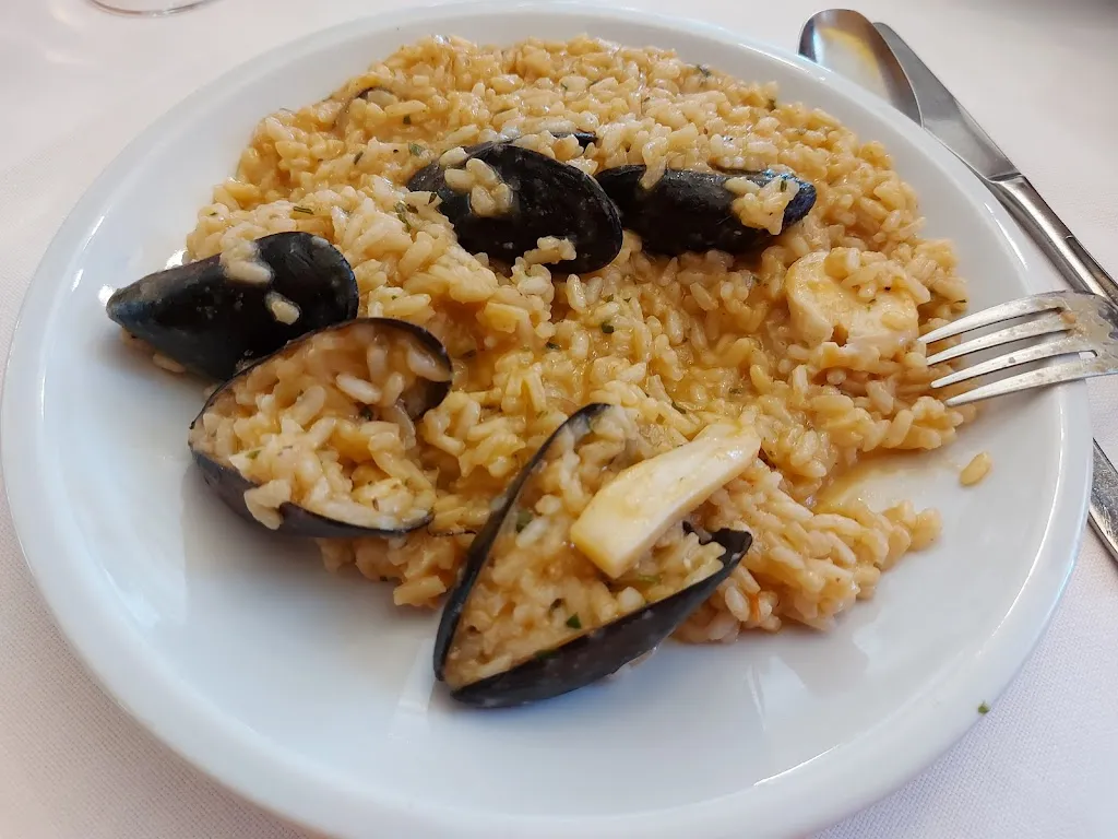 Ristorante Pizzeria Piccadilly_Santhià_slider_image_3