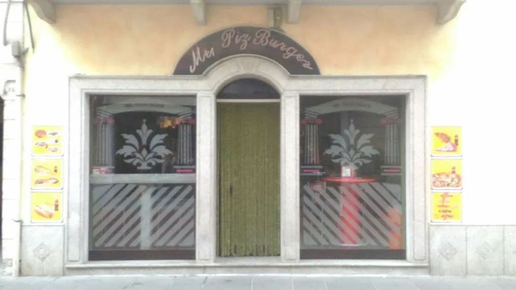 Pizburger restaurant in Santhià