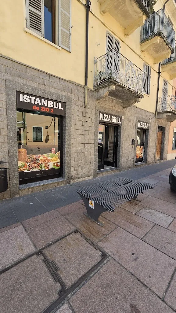 İstanbul kebab DAZİO 2 restaurant in Santhià