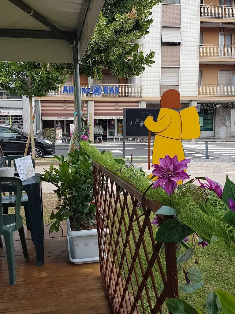 Bar Jolly di Cuomo Manuela_Santhià_slider_image_2