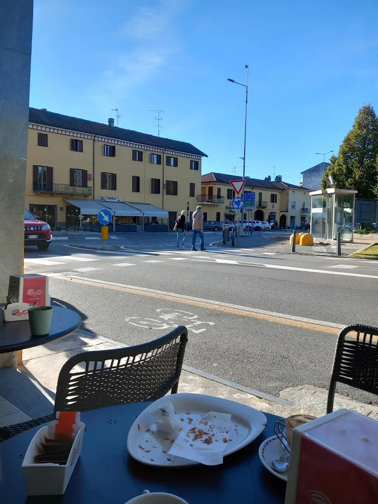 Bar Jolly di Cuomo Manuela_Santhià_slider_image_3