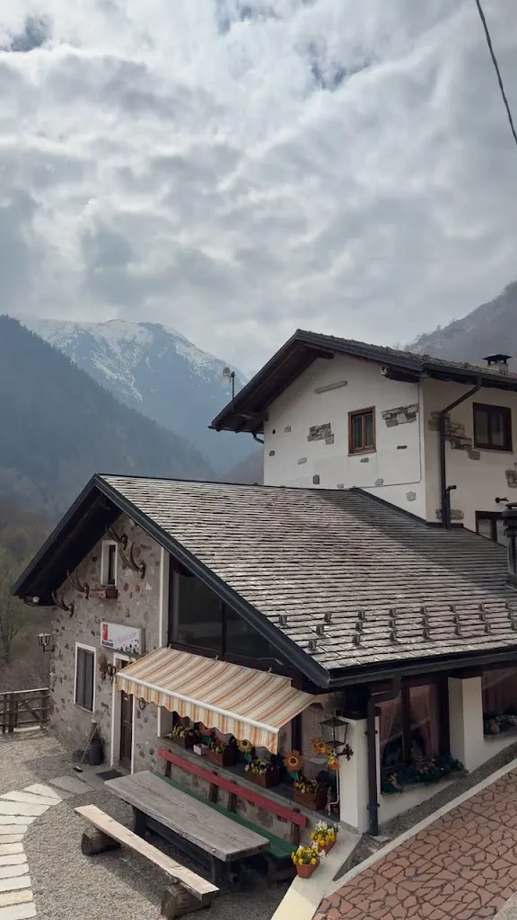 Kari Madeleine Gihle_Ristorante Rododendro_Seppiana_recensione